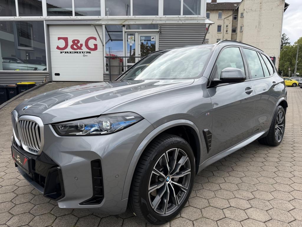 BMW X5 2023