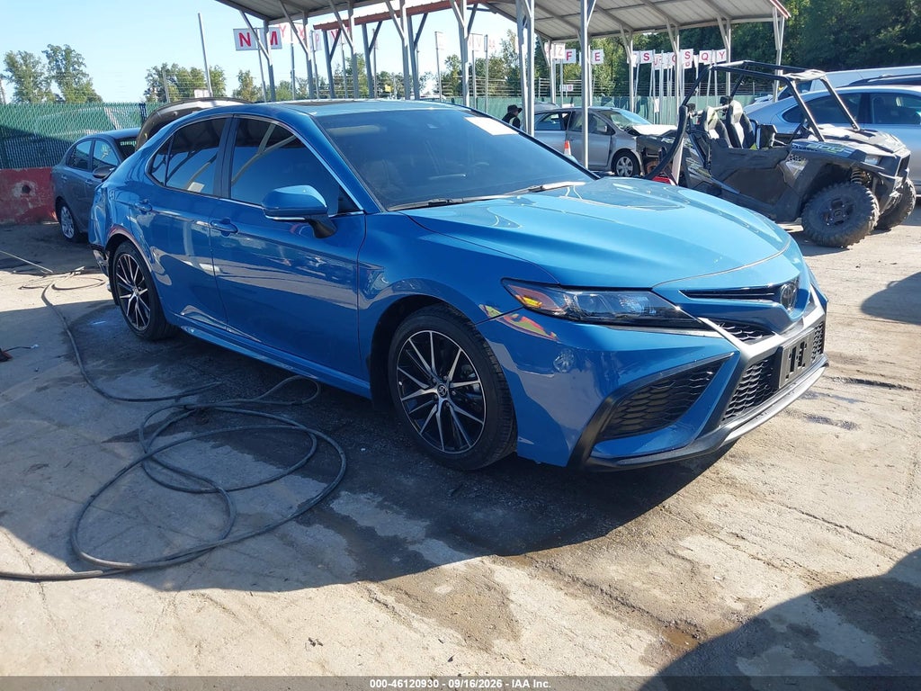 Toyota Camry 2023