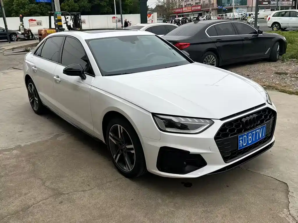 Audi A4 2022