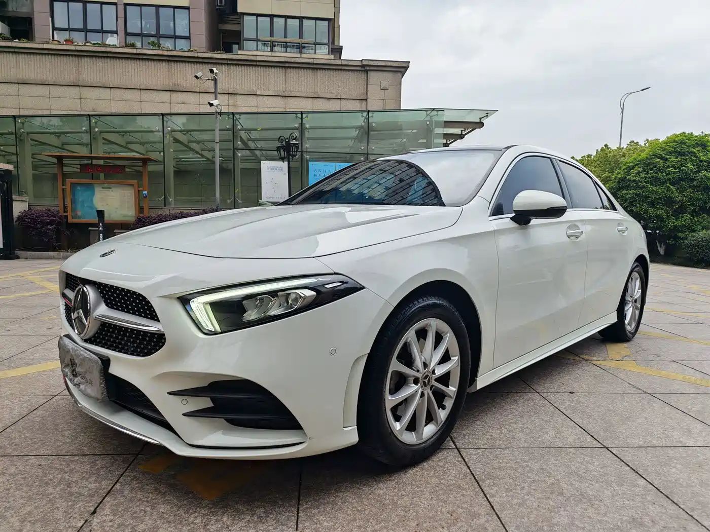 Mercedes-Benz A-Класс 2021