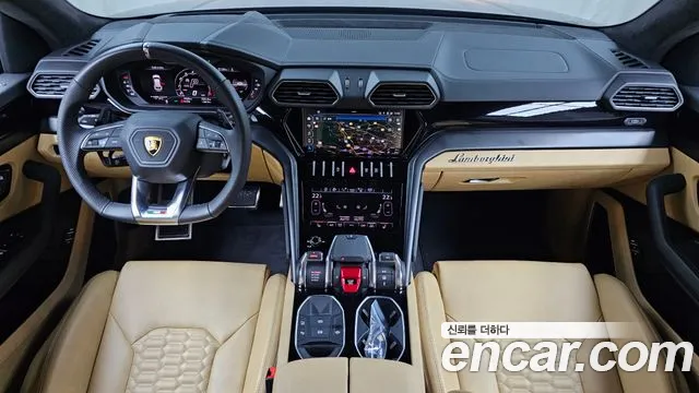 Lamborghini Urus 2022