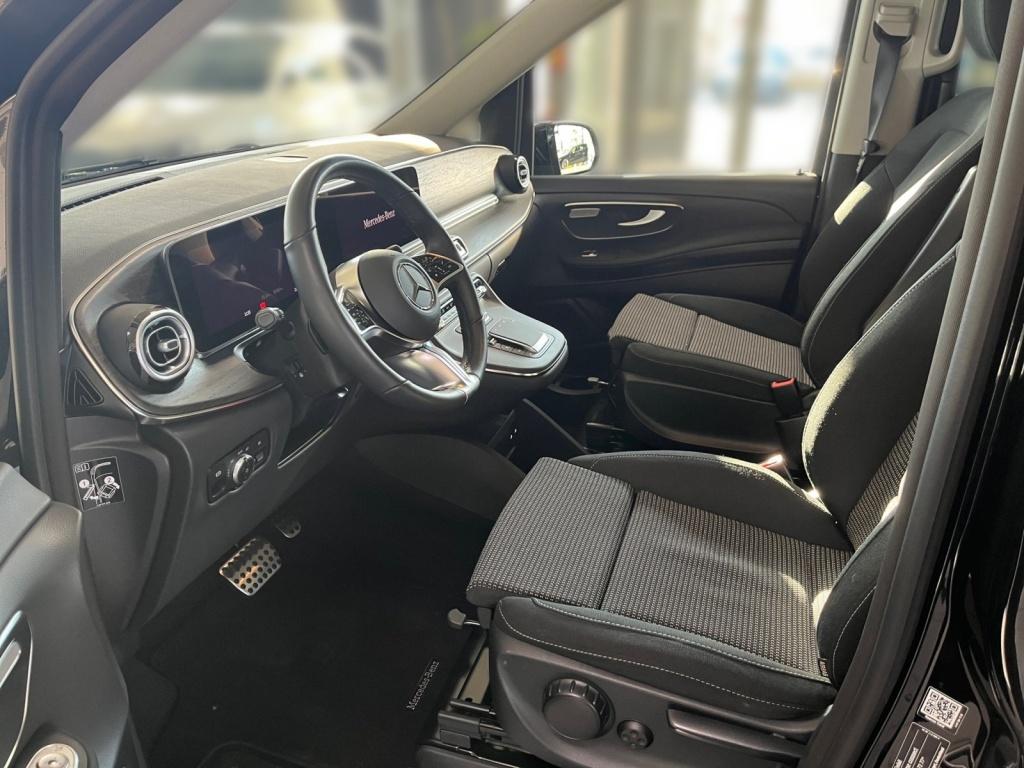 Mercedes-Benz V 220 2024
