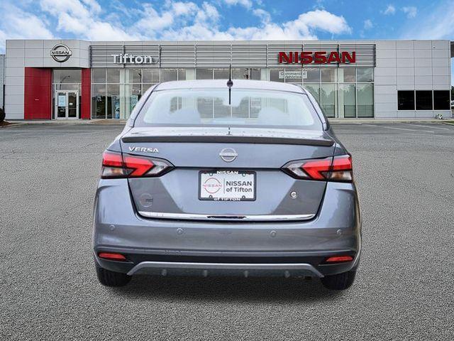 Nissan Versa 2025