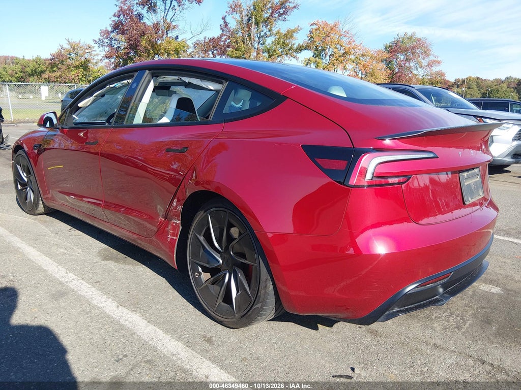 Tesla Model 3 2025