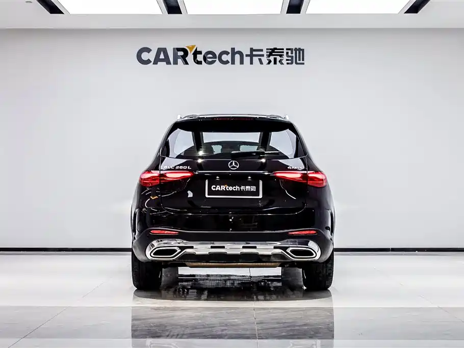 Mercedes-Benz GLC 2025