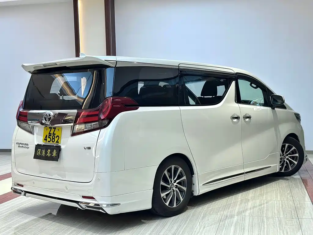Toyota Alphard 2025