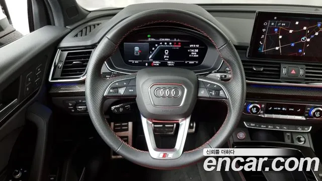 Audi SQ5 2021