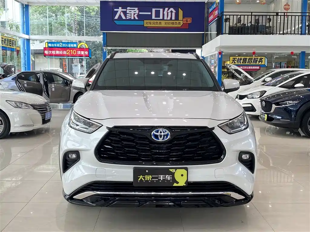 Toyota Highlander 2023