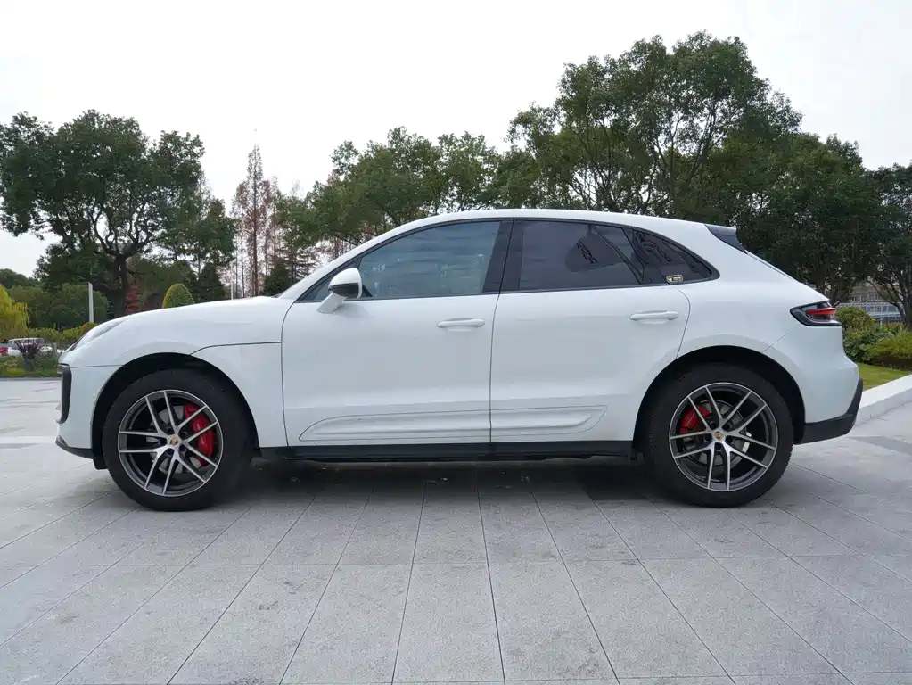 Porsche Macan 2022