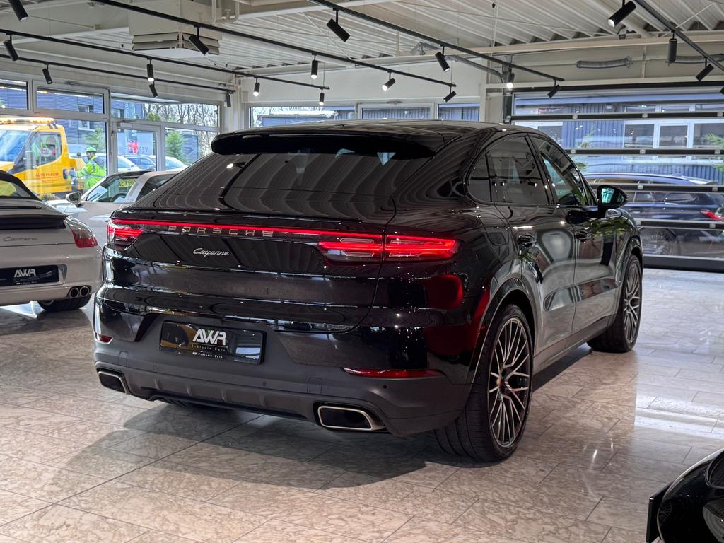 Porsche Cayenne 2022