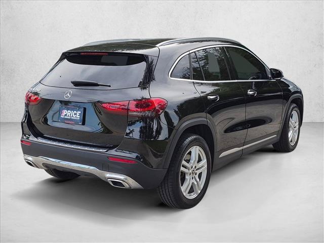 Mercedes-Benz GLA 250 2023