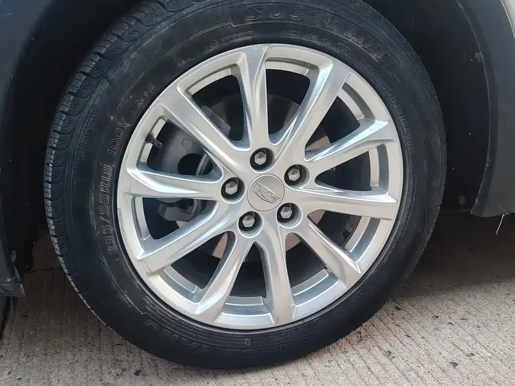 Cadillac XT4 2021