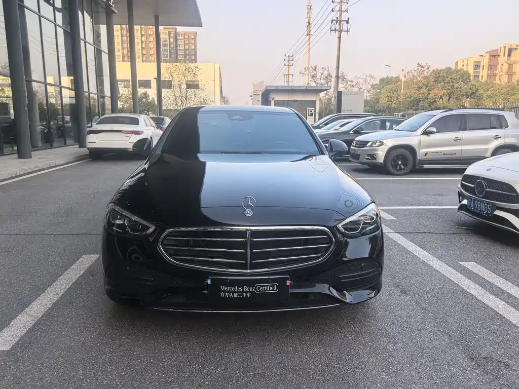 Mercedes-Benz C-Класс 2023