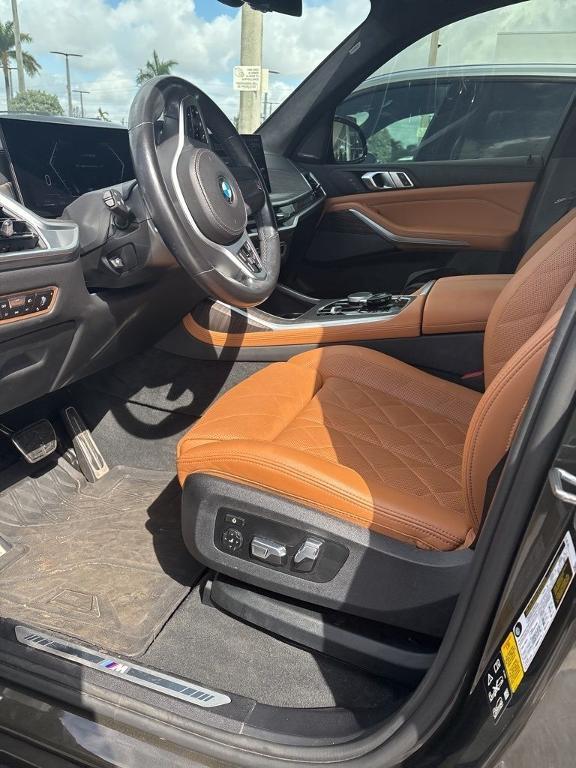 BMW X7 2023