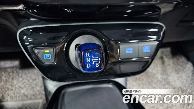 Toyota Prius 2021