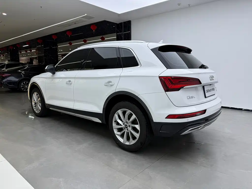 Audi Q5 2024