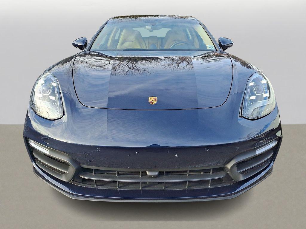 Porsche Panamera 2022