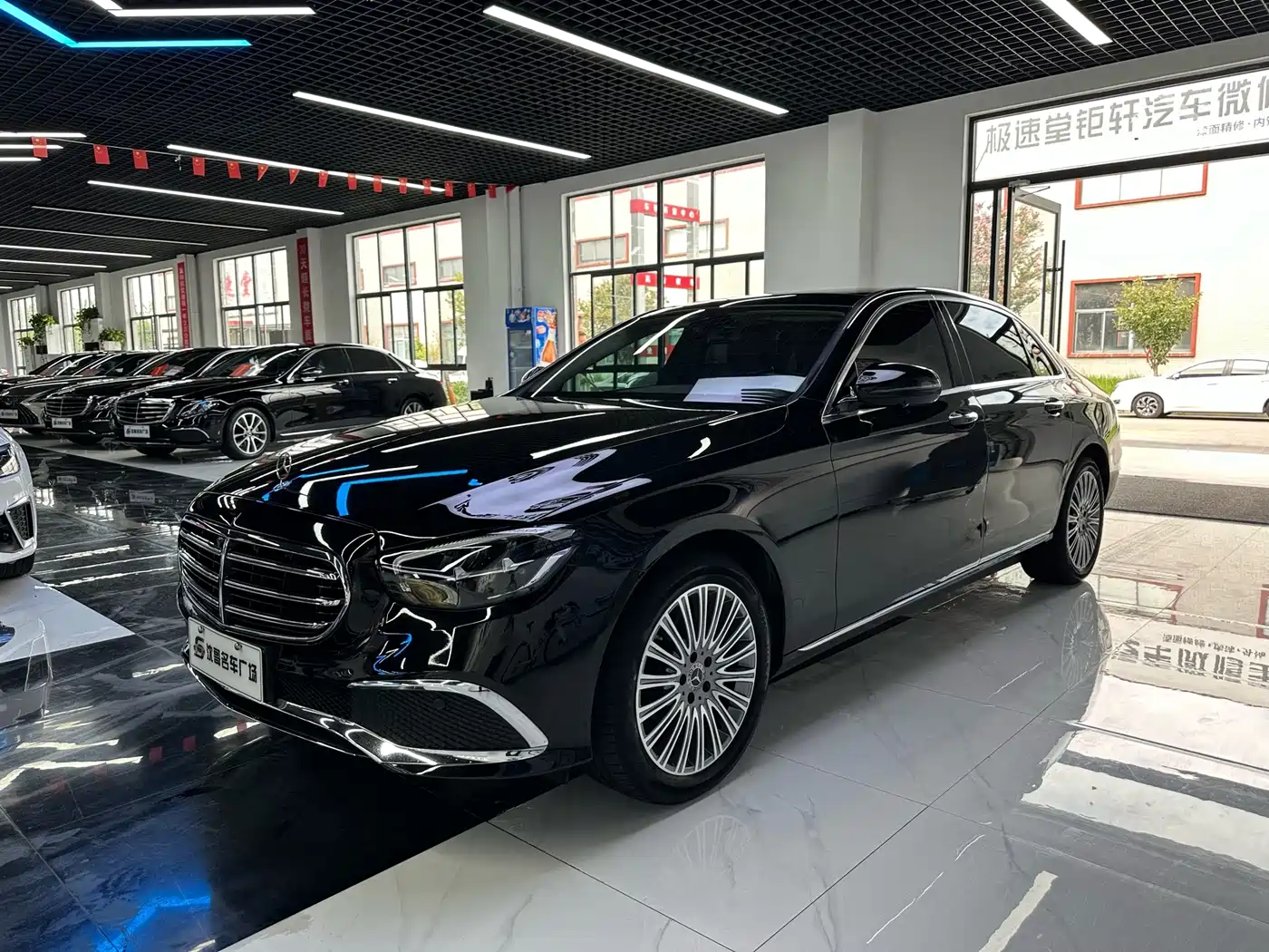 Mercedes-Benz E-Класс 2023