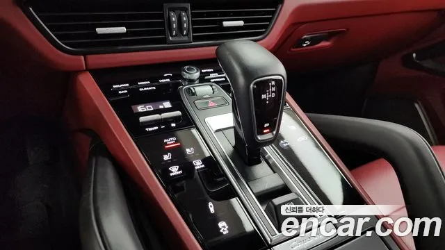 Porsche Cayenne 2020