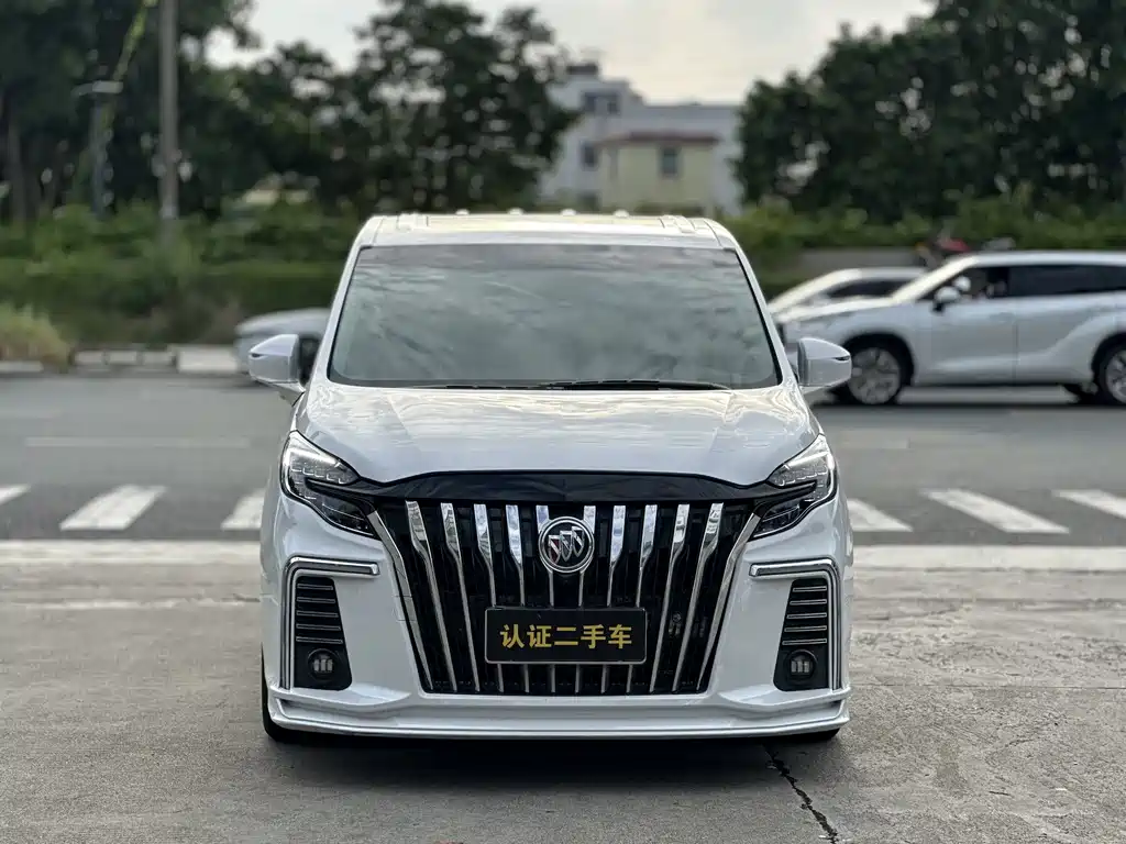 Buick GL8 2022