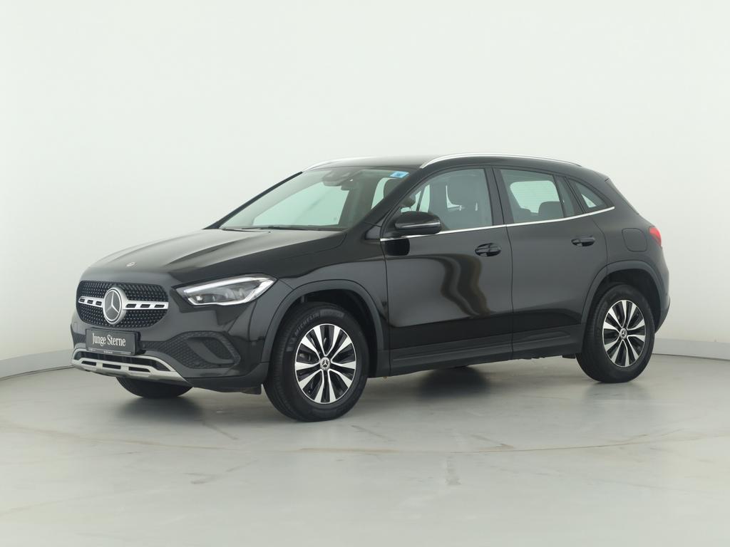 Mercedes-Benz GLA 200 2022