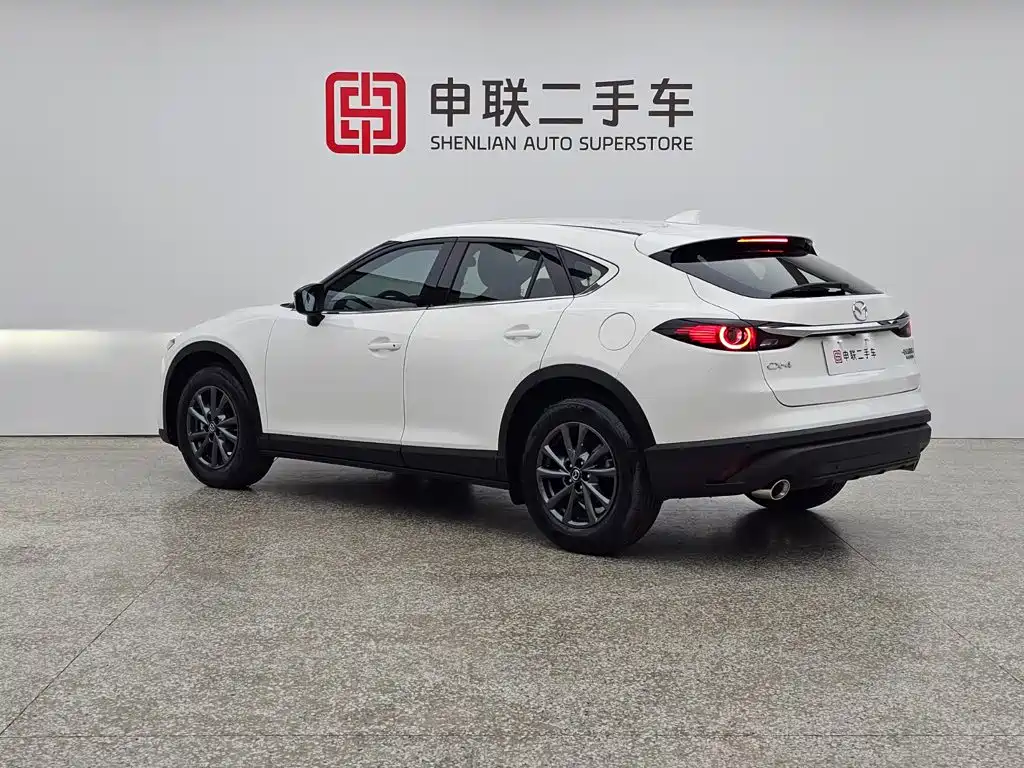 Mazda CX-4 2021