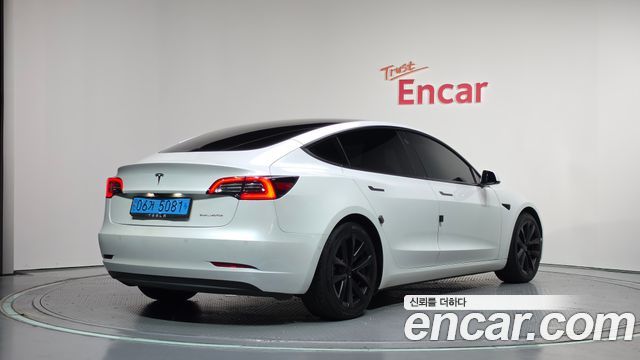 Tesla Model 3 2021