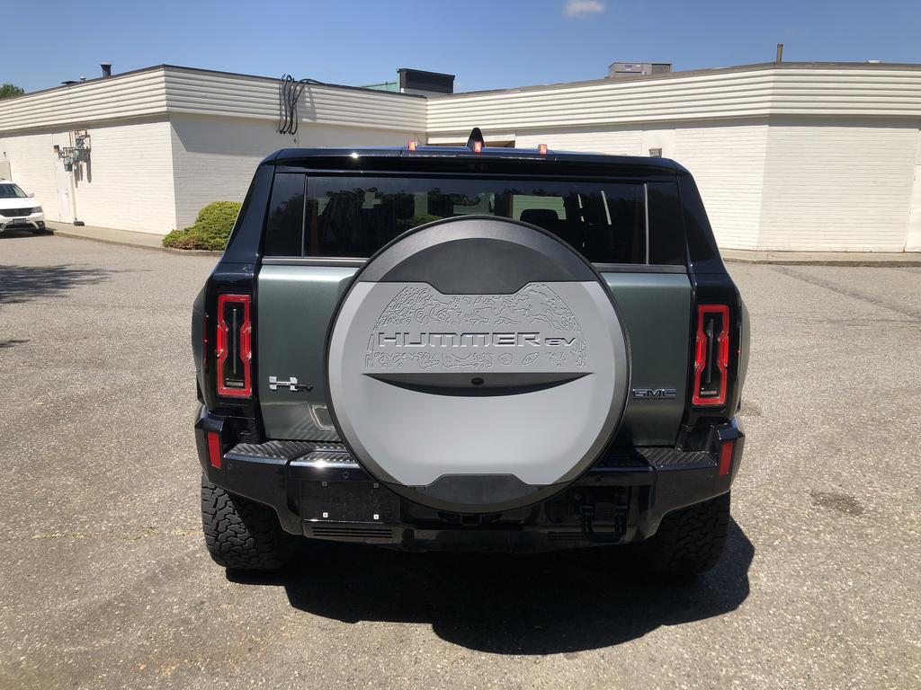GMC Hummer EV 2024