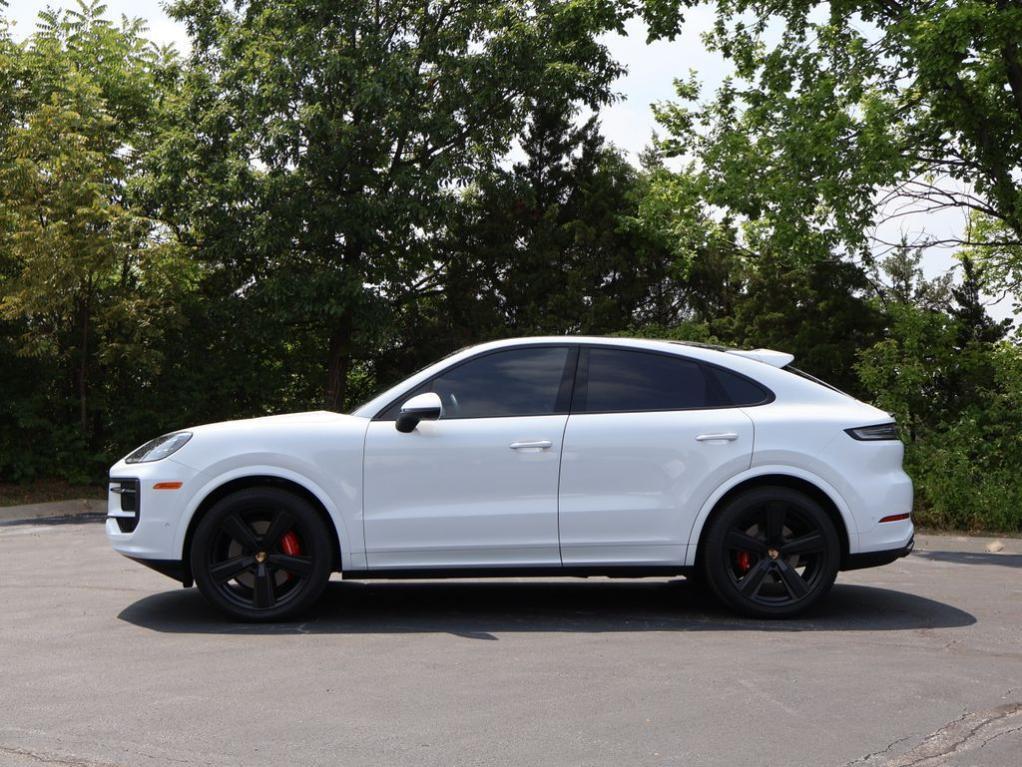 Porsche Cayenne 2025