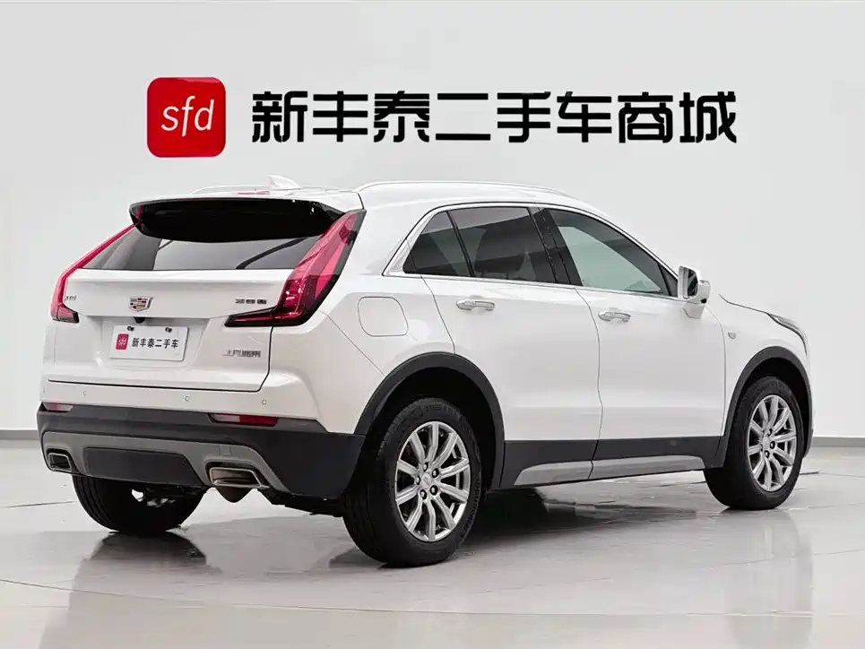Cadillac XT4 2022