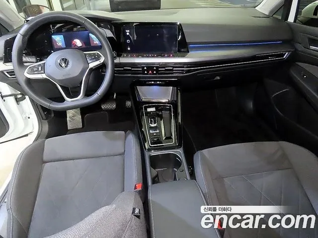 Volkswagen Golf 2023