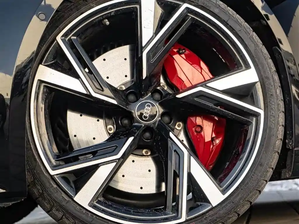 Audi RS 6 2021