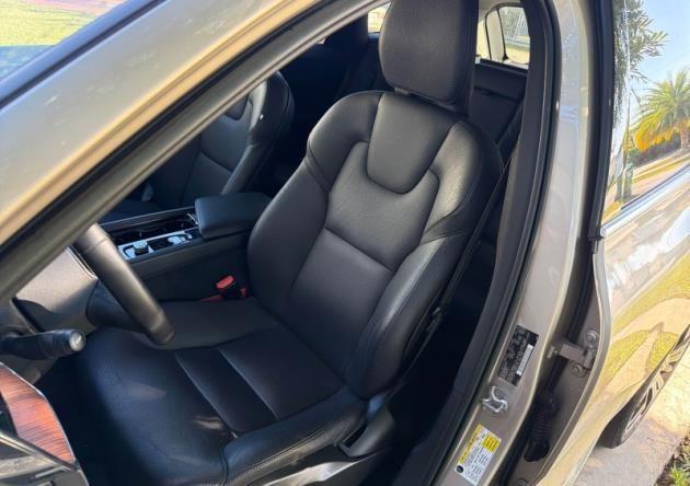 Volvo XC60 2023
