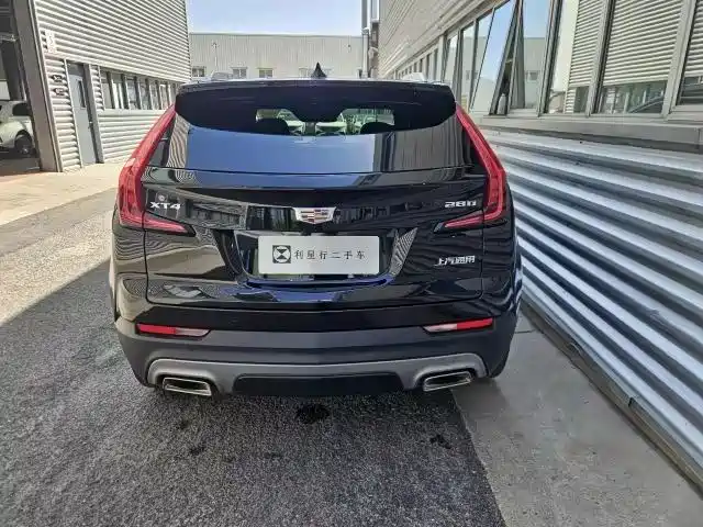 Cadillac XT4 2021