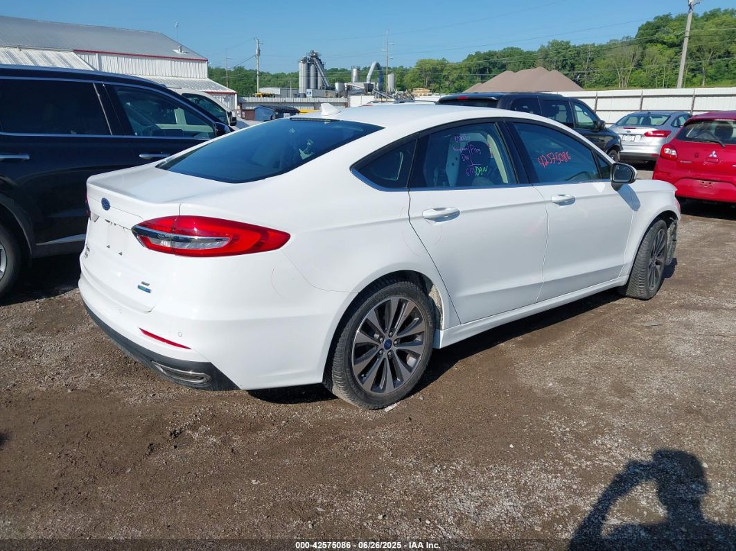Ford Fusion 2020