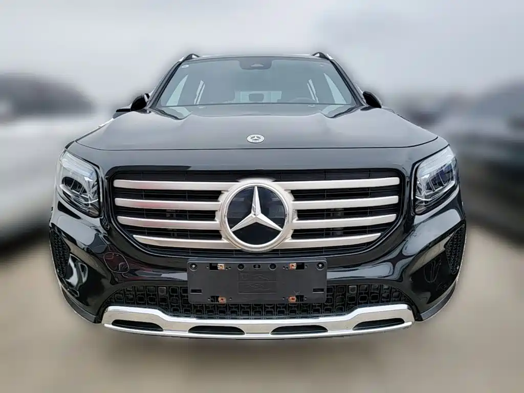 Mercedes-Benz GLB 2023