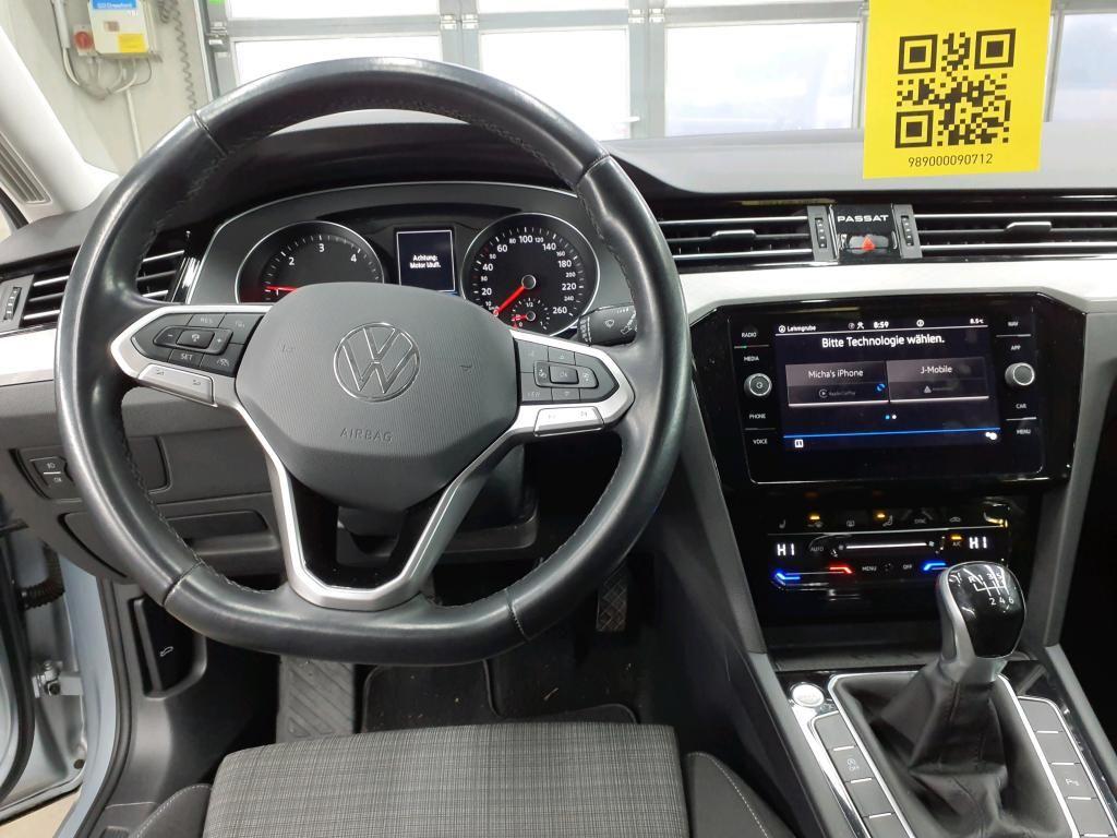 Volkswagen PASSAT VARIANT 2022
