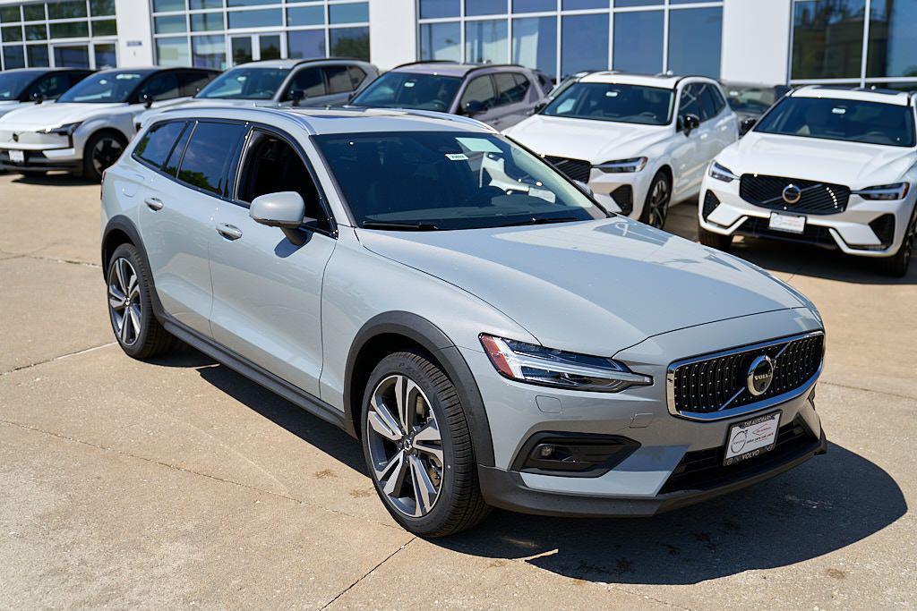 Volvo V60 Cross Country 2026