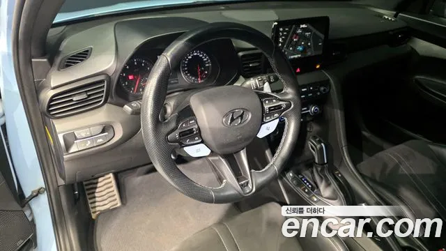 Hyundai Veloster 2020