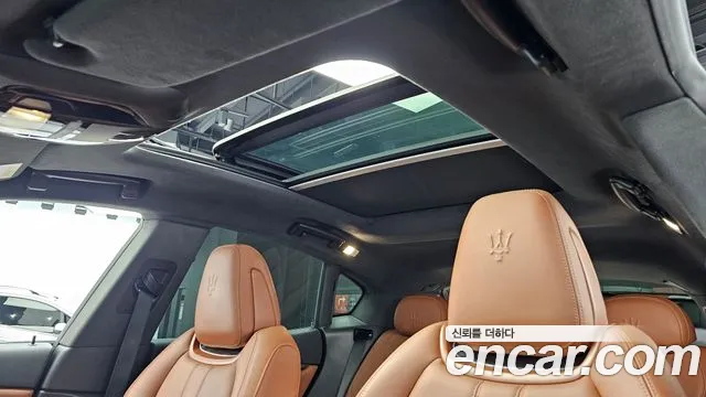 Maserati Levante 2022