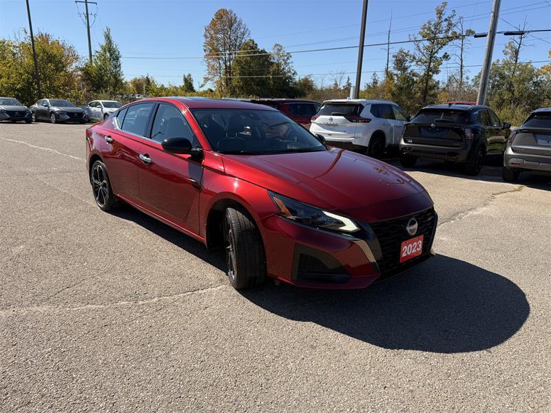 Nissan Altima 2023