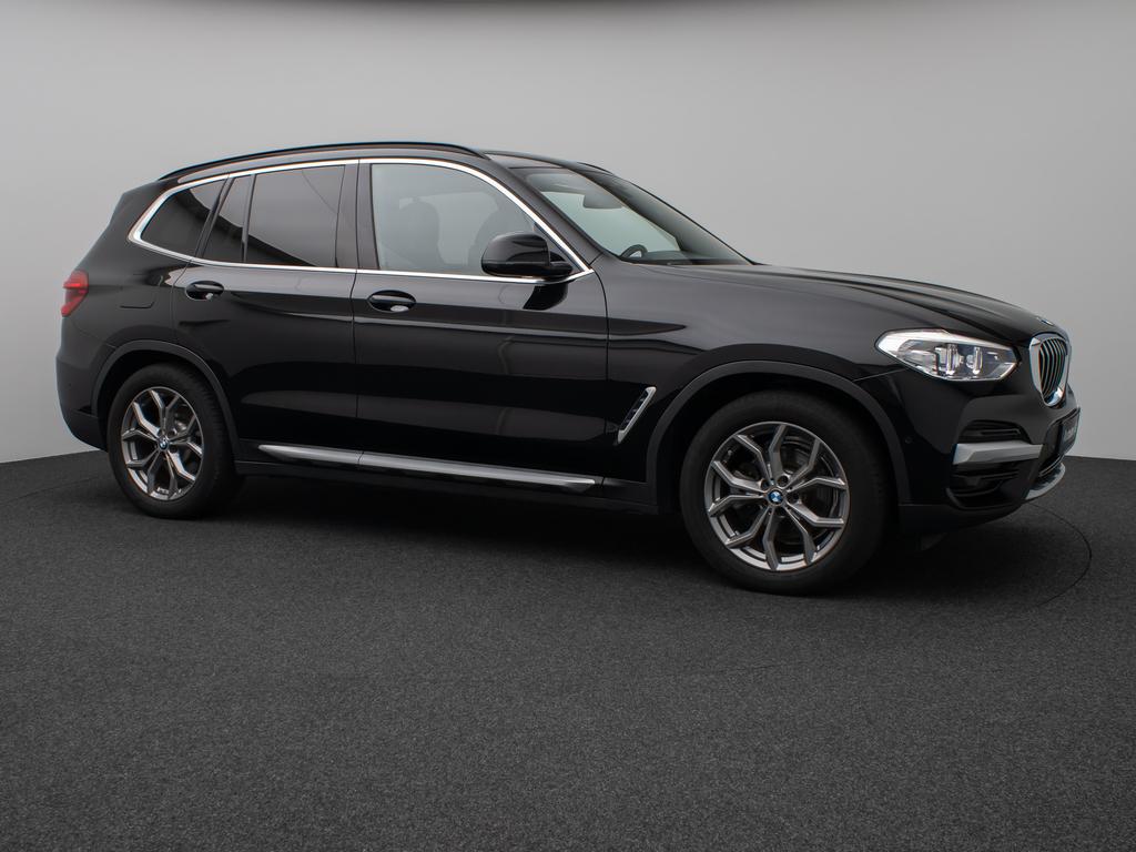 BMW X3 2021