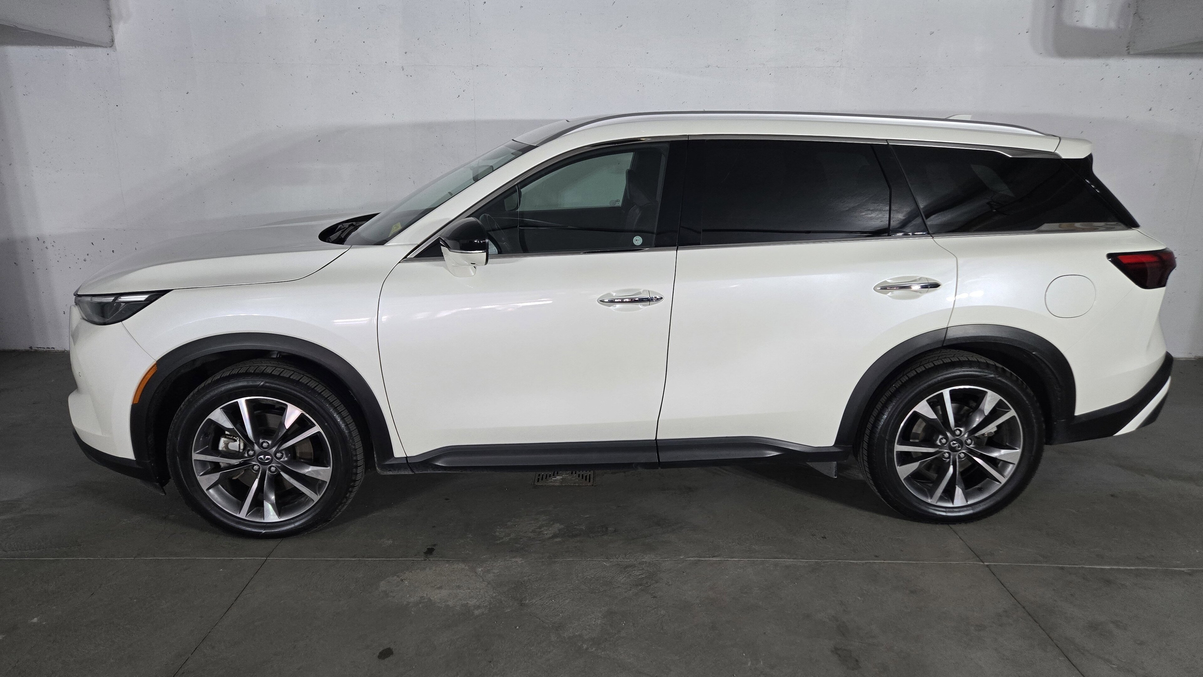 Infiniti QX60 2022