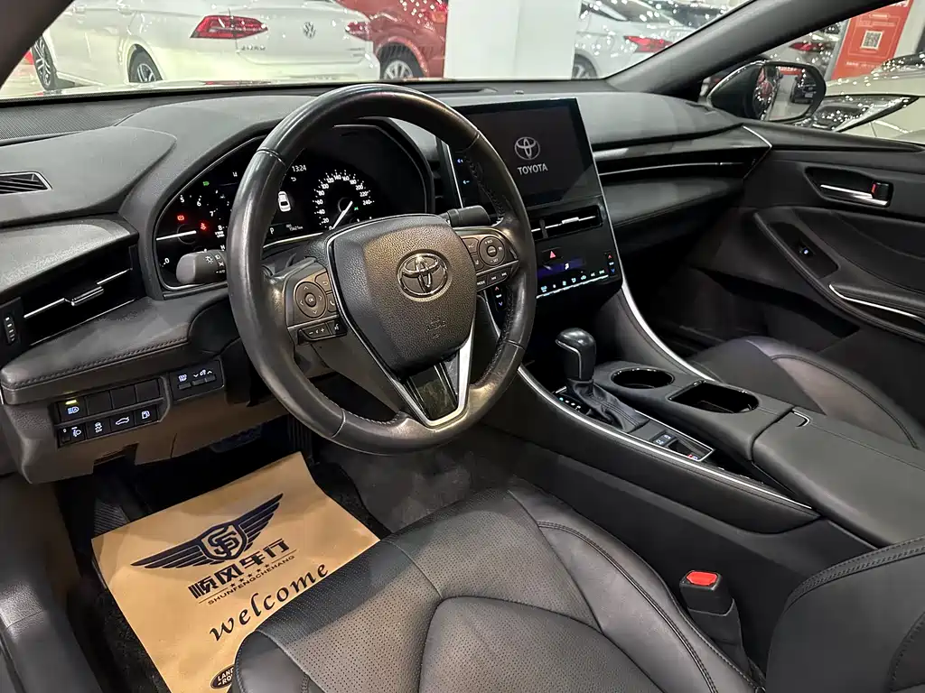 Toyota Avalon 2022