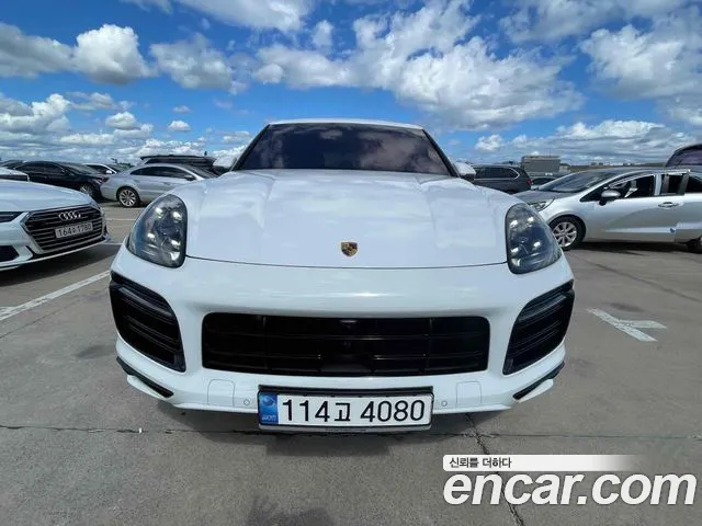 Porsche Cayenne 2022