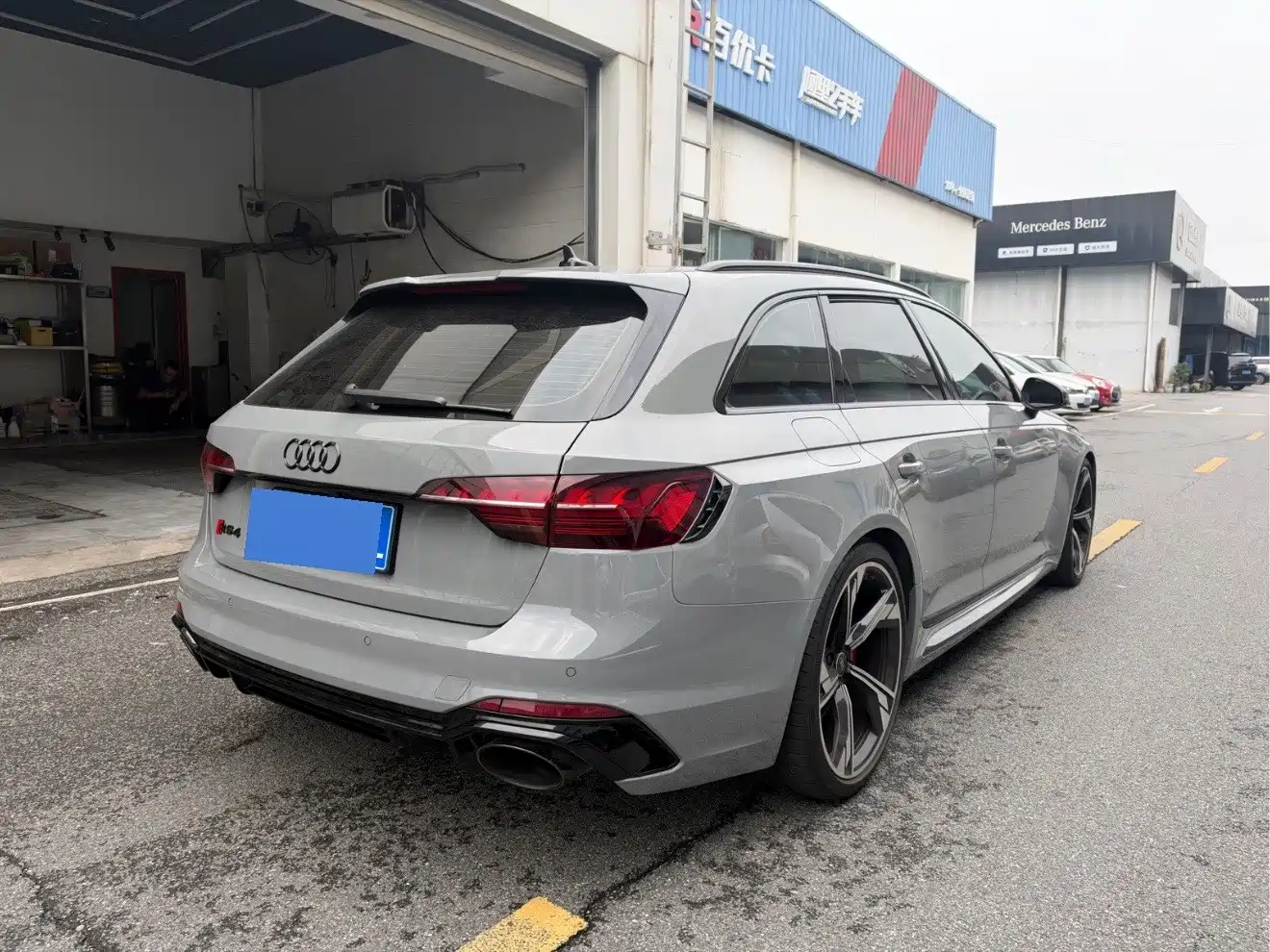 Audi RS 4 2023