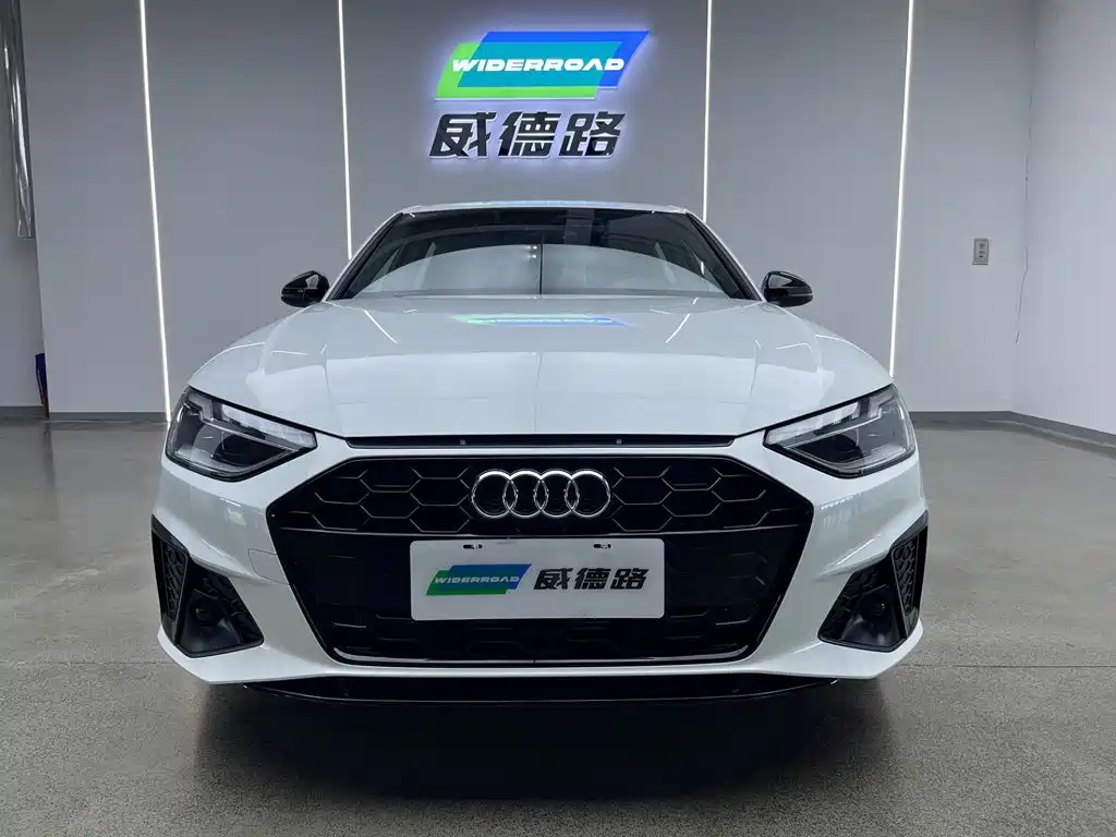 Audi A4 2024