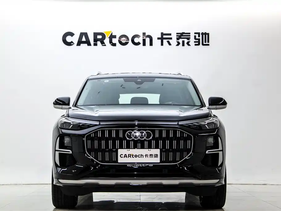 Audi Q6 2024