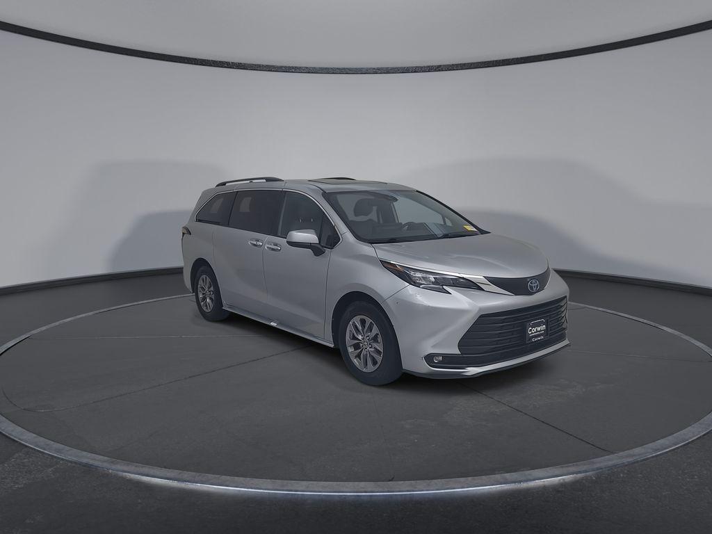 Toyota Sienna 2025