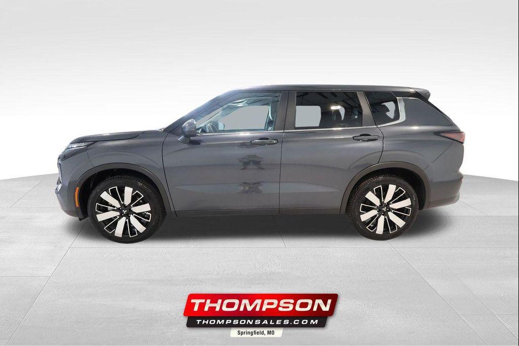 Mitsubishi Outlander 2025